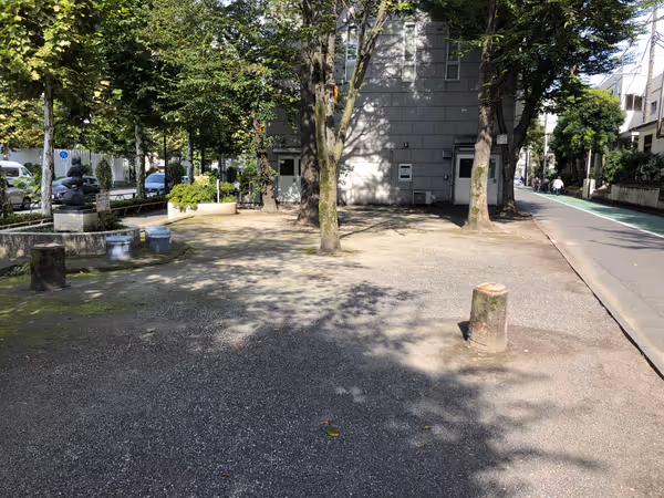 Photo of Oyama Station | Rest area next to Itabashi Green Hall 2