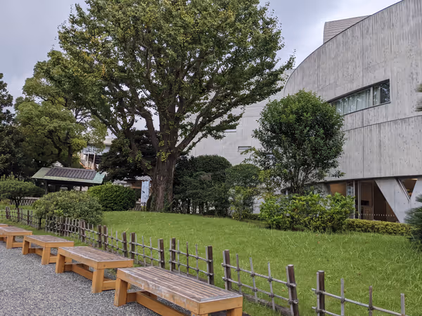 Photo of Ryogoku Station | Rest Spot at Former Yasuda Garden 3