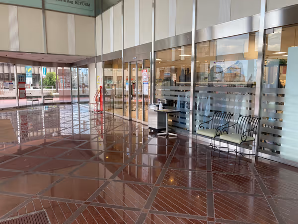 Photo of Kakogawa Station | Yamato Yashiki 2F North Entrance Rest Spot 3