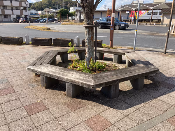 Photo of Hojo-machi Station | Rest area near the taxi stand 3