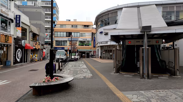 南口駅前の写真2