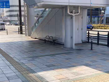 Photo of Sanyo Akashi Station | East Side Rest Spot in front of Sumitomo Mitsui Trust Bank 3