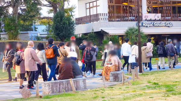 Photo of Gaienmae Station | Rest Spot at the Entrance to the Ginkgo Tree-Lined Path of the Meiji Shrine Outer Gardens 2