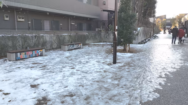 Photo of Setagaya-Daita Station | Rest Spot on the Promenade in Front of BONUSTRACK 1