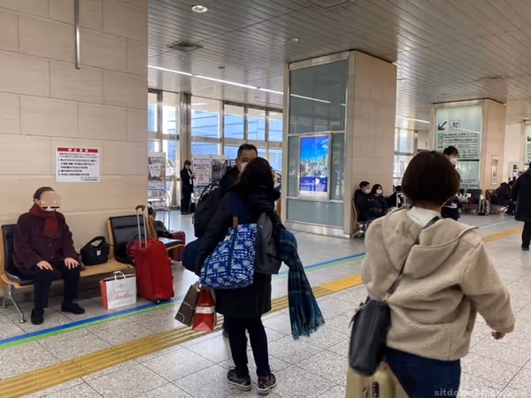 Photo of Near the ticket gates at Shin-Kobe Station | . 3