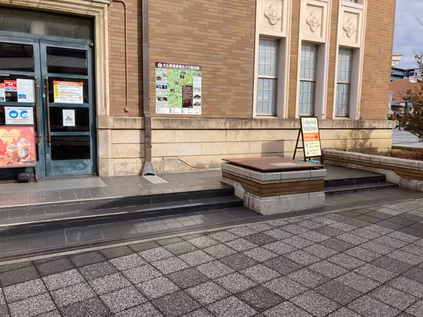 奈良市総合観光案内所横の写真4