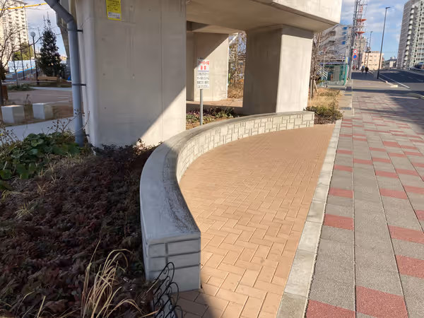 Photo of Nishishinmachi Station | Rest Spot Under the Sanyo Electric Railway Overpass 2