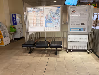 Photo of Uozumi Station | Rest area right next to the ticket gate 2