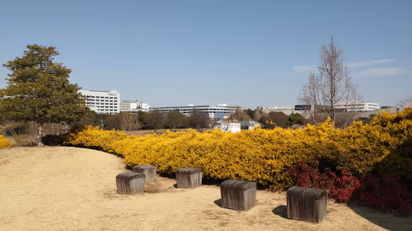 Photo of Tachikawa Station | Showa Memorial Park Floating Garden | Rest Spot 2