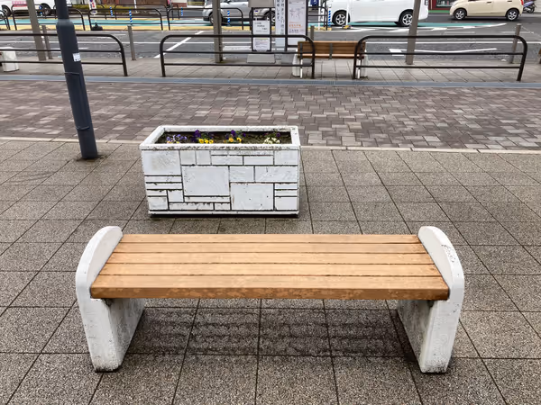 南出口付近の写真3