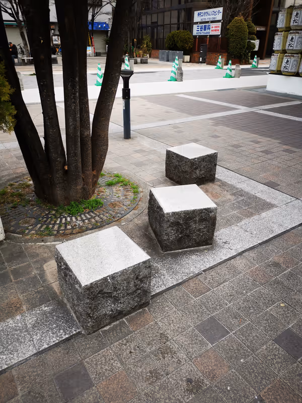 Photo of Itami Station | In front of Itami Oimatsu Sake Brewery Store | Rest Spot 1