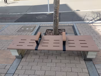 水道橋駅日大法学部図書館付近の休憩場所その3