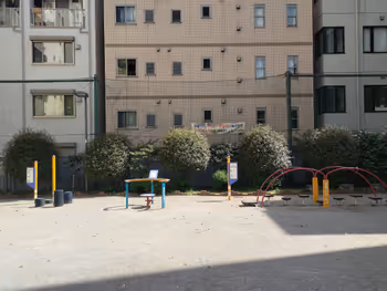 水道橋駅西神田公園の休憩場所その4