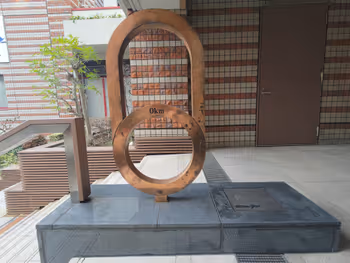 飯田橋駅アイガーデンテラスの休憩場所その4