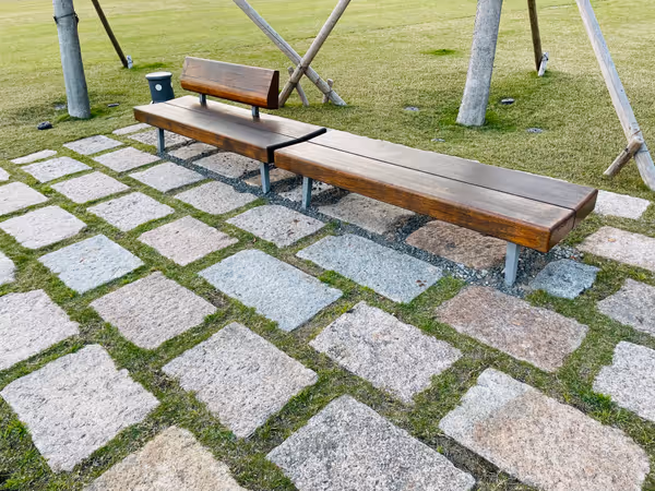 Photo of Gotocho Station | Prefectural Office Plaza Bench | Rest Spot 2