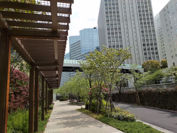 ブライトタワー前広場の写真6