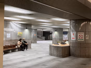 Photo of City Hall Station | City Hall Station | Underground Passage Plaza | Rest Spot 3