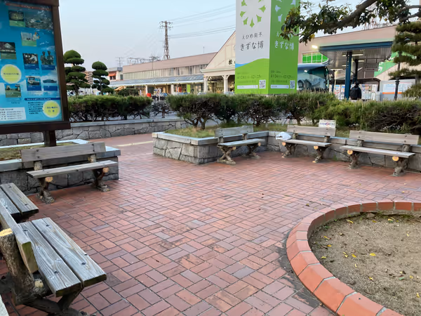 Photo of Matsuyama-mae Station | Rotary Side | Rest Spot 2