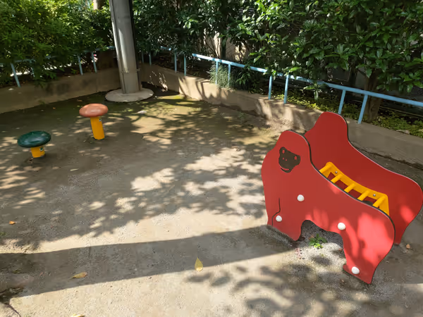 Photo of Nezu Station | Nezu 2-chome Second Children's Playground | Rest Spot 2