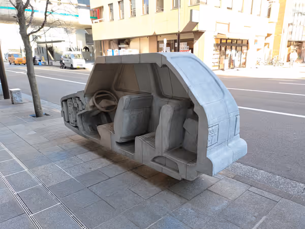 ヴィト・アコンチ 車止めの写真1