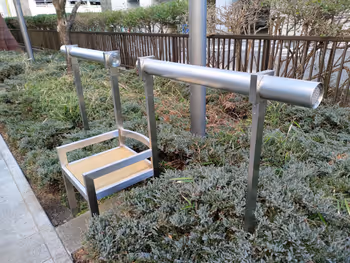 다치카와키타역 귀 모양 의자의 휴식 공간 그 2