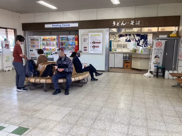 Photo of Ube Station | Near the ticket gates | Rest Spot 2
