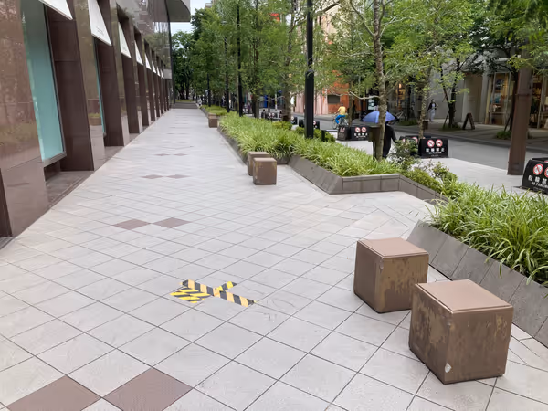 アプローズタワーの三菱UFJ銀行ATMコーナー付近の写真3