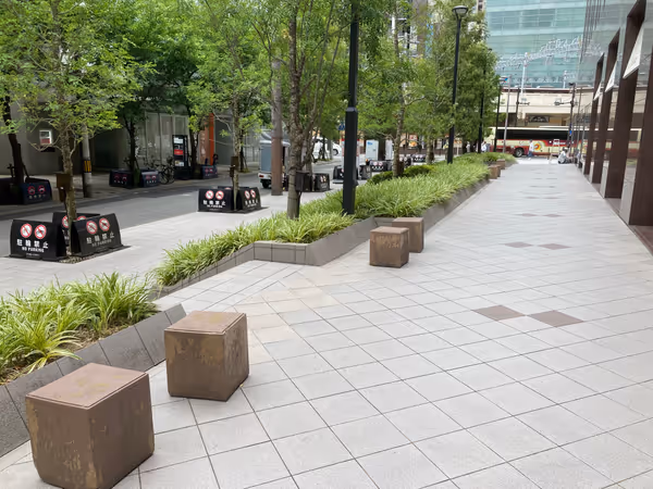 アプローズタワーの三菱UFJ銀行ATMコーナー付近の写真2