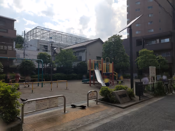 Photo of Nezu Station | Nezu 1-chome Children's Playground | Rest Spot 1