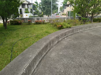 目黒駅ミニパークの休憩場所その4