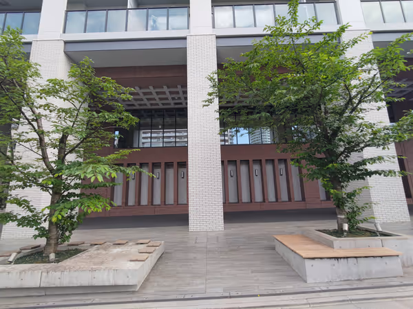 目黒川沿い シティタワー前の写真2