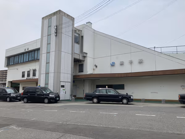 北口 券売機近くの写真1