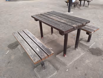 高円寺駅高円寺北公園の休憩場所その3