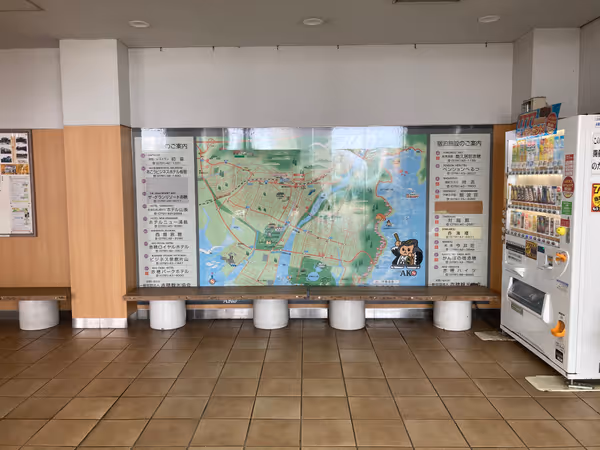 南出口階段付近の写真5