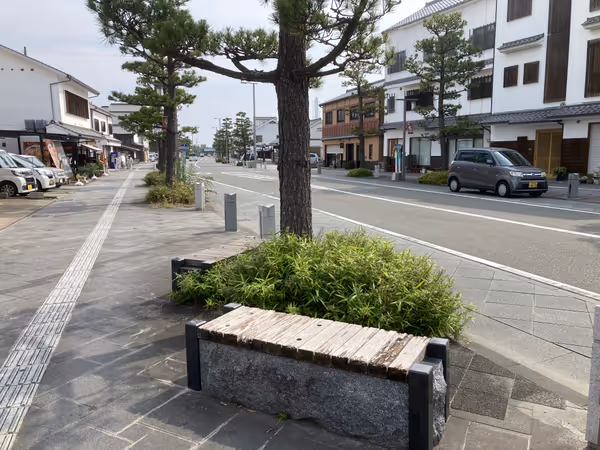 Photo of Banshu-Ako Station | Across from Washoku Donguri | Rest Spot 2