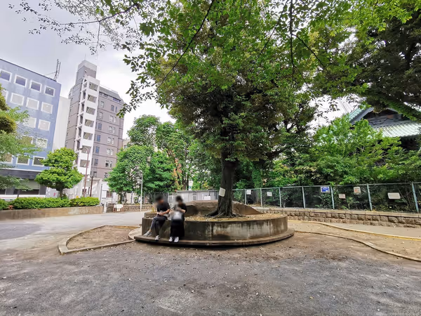 Ochanomizu Station | Ochanomizu Park | Rest Spot