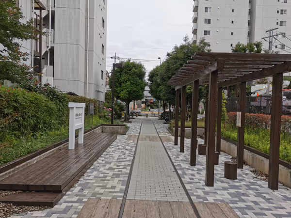 下河原線広場前公園の写真1