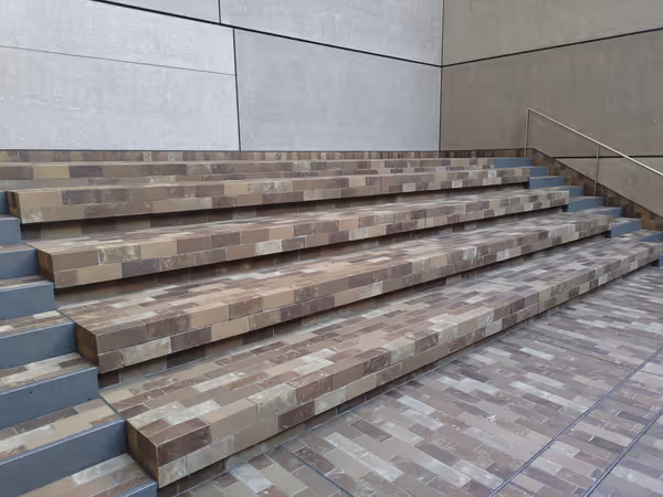 フォートタワーB1F 地下連絡通路の写真2