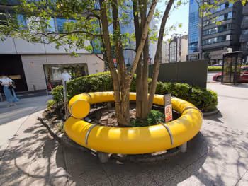 오모테산도역 아오야마 라이즈 스퀘어 앞 휴식 공간 그 2