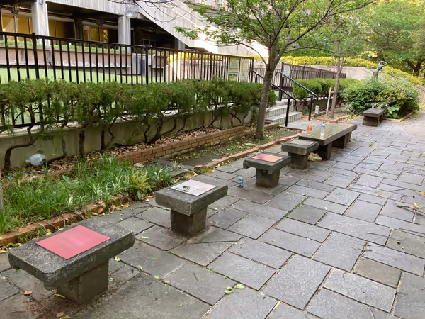 Photo of Hyogo Prefectural Government Building Station | Hyogo Prefectural Government Building Front Prefectural Oasis | Rest Spot 2