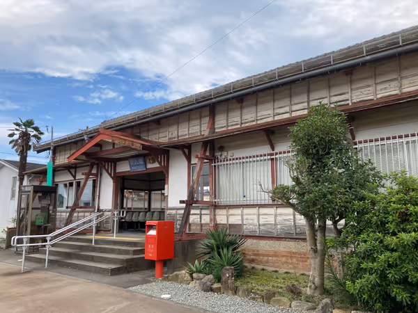 Photo of Tamaru Station | Near the ticket gates | Rest Spot 1