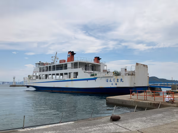 塩飽諸島 本島 泊港 本島汽船待合所の入り口付近の写真4