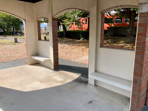 駅前ポケットパークの写真3