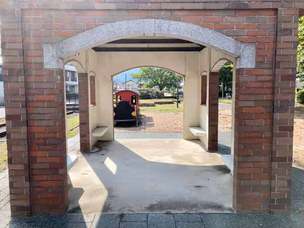 駅前ポケットパークの写真2