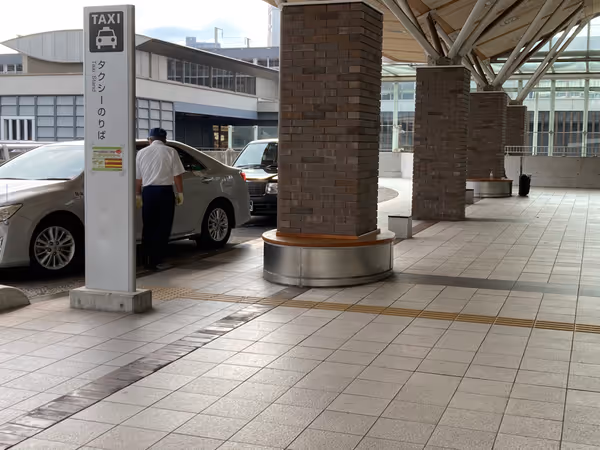 Photo of Okayama Station | East-West Link Passage West Exit 2nd Floor Taxi Stand Near | Rest Spot 1