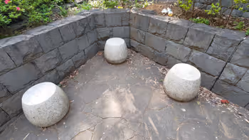 早稲田駅胸突坂の休憩場所その4