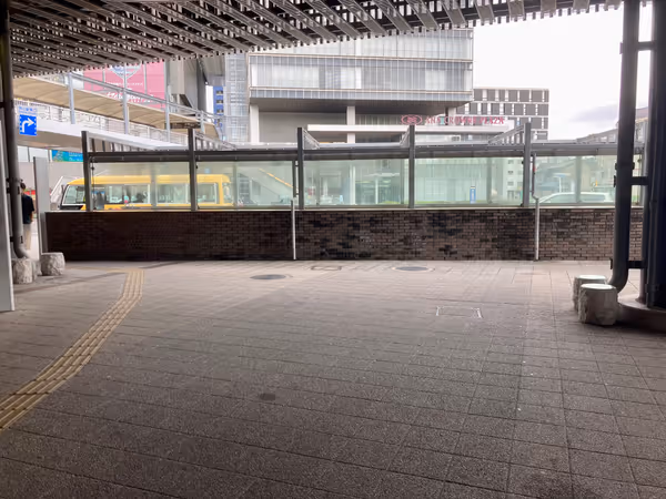 Photo of Okayama Station | 1st Floor General Passenger Boarding Area | Rest Spot 2