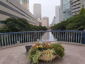 고탄다역 야마모토 다리의 휴식 장소 2