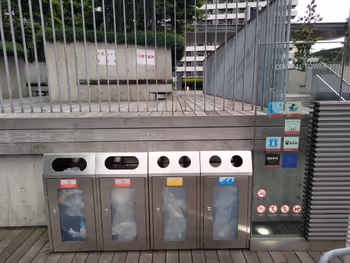 오사키역 센트럴 타워 데크의 휴식 장소 2