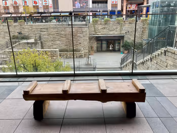 ピオレ姫路とキャッスルガーデンの間の写真2